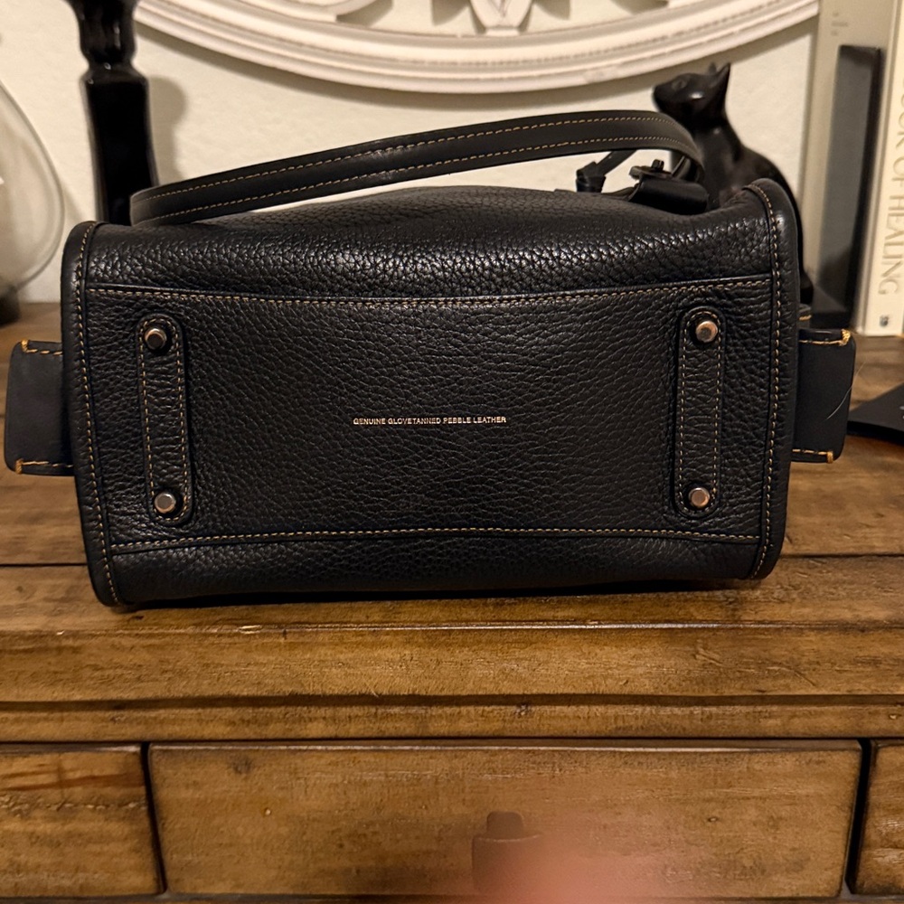 Coach Rogue 25 Pebbled Black Leather - Picture 4 of 16